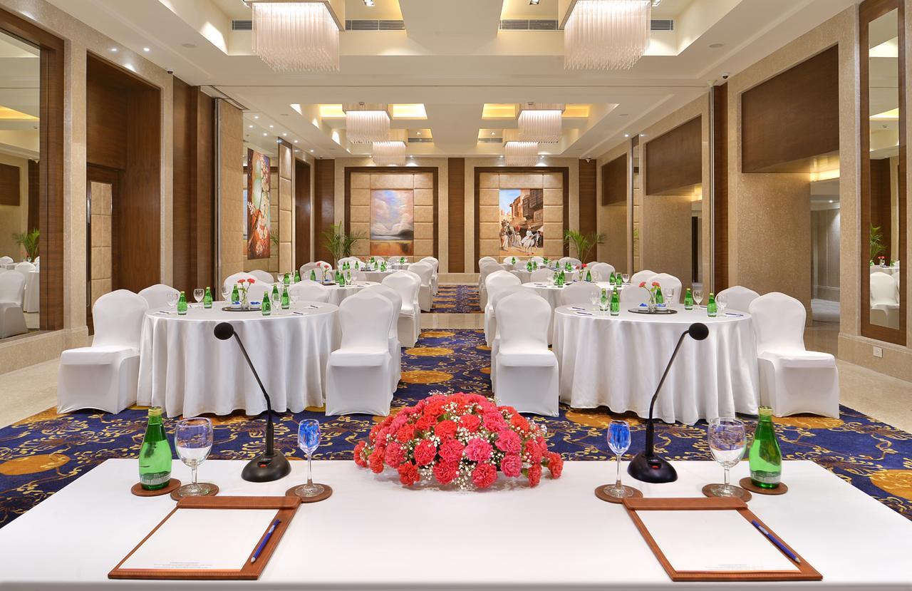 Golden Sarovar Portico Amritsar Dış mekan fotoğraf
